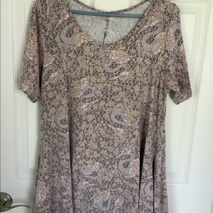 Lularoe Perfect T